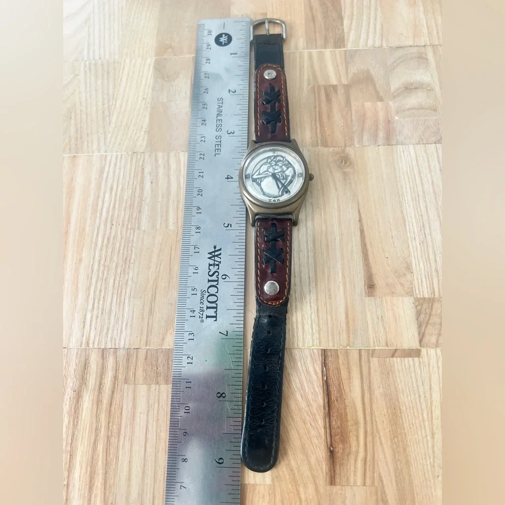 Vintage Warner Bros Taz Looney tunes watch NEW BATTERY